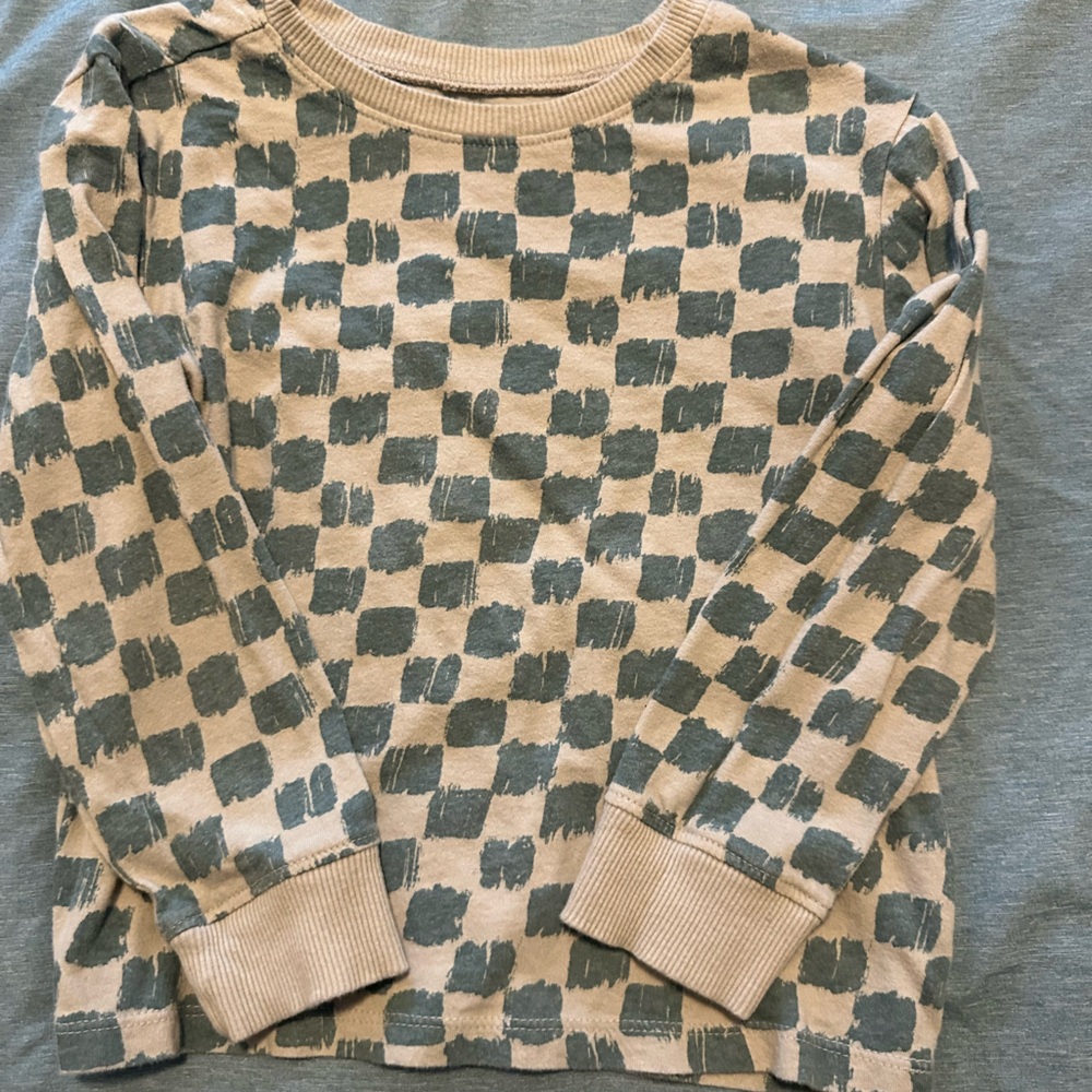 Checkered Long Sleeve Shirt in Cream and Blue